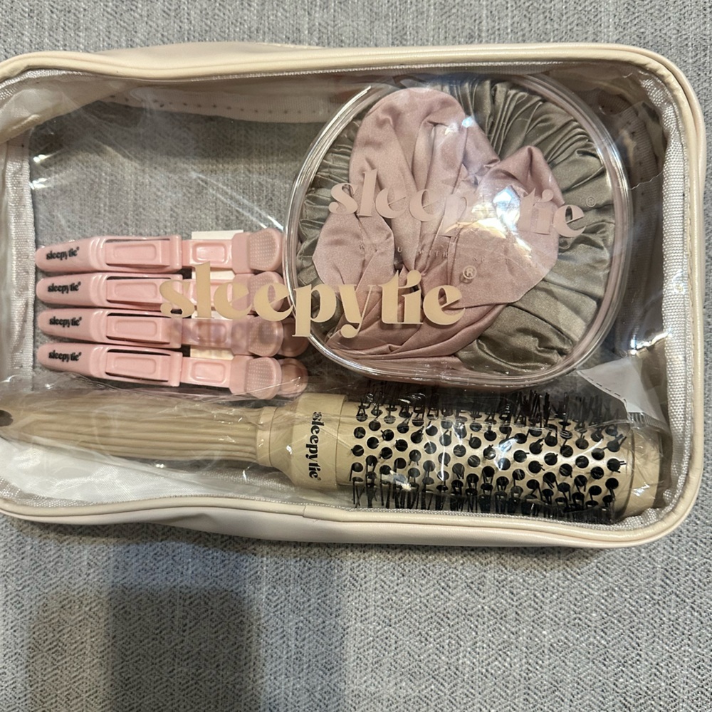 Sleepy tie hair kit. Never used. Size medium
